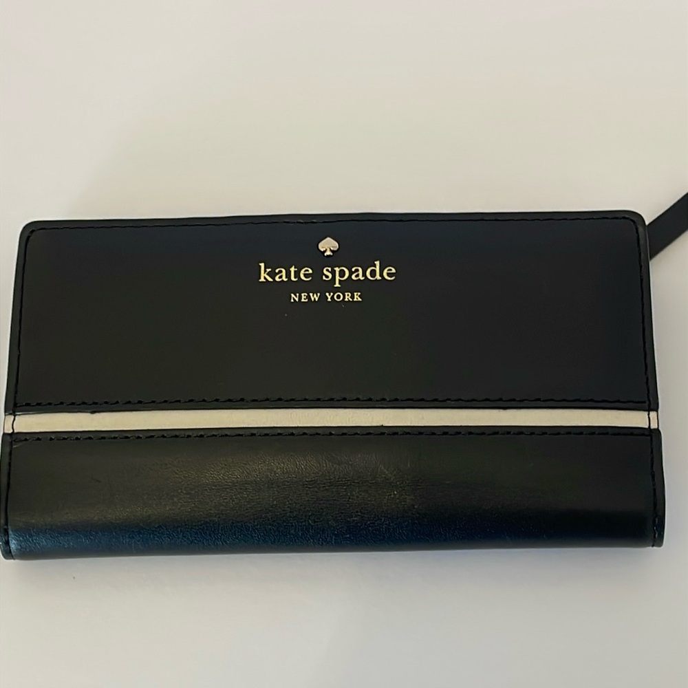 Kate Spade Story Book Slim Bifold Wallet Black White